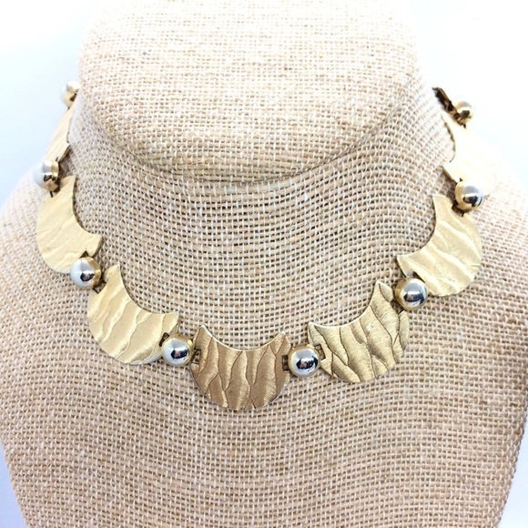 MID-CENTURY MODERN MCM PARURE GOLD TONE NECKLACE EARRING BRACELET SET - Picture 5 of 17